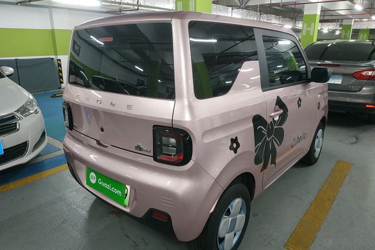 Used Geely Galaxy Panda 2024 Panda Mini 200km Endurance Bear Exterior 5