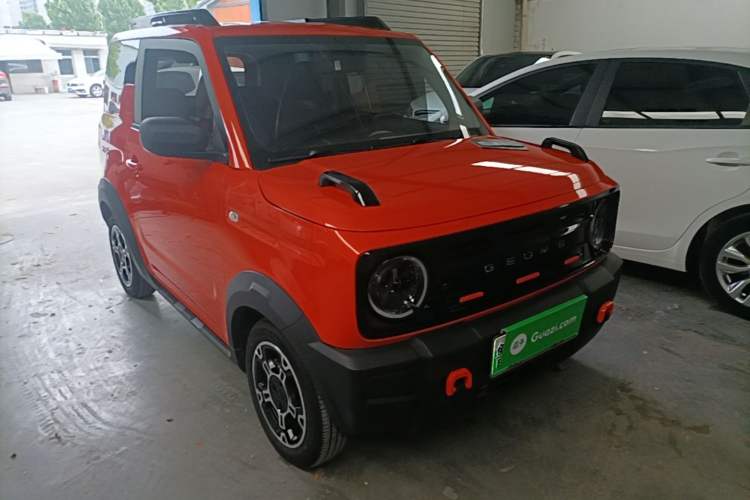 Used Geely Galaxy Panda 2024 Panda Mini 200km Endurance Bear Front Right 45 Deg