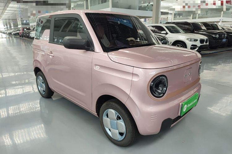 Used Geely Galaxy Panda 2024 Panda Mini 200km Endurance Bear Front Right 45 Deg