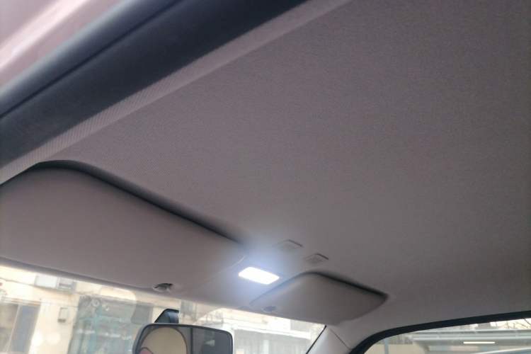 Used Geely Galaxy Panda 2024 Panda Mini 200km Endurance Bear Headliner