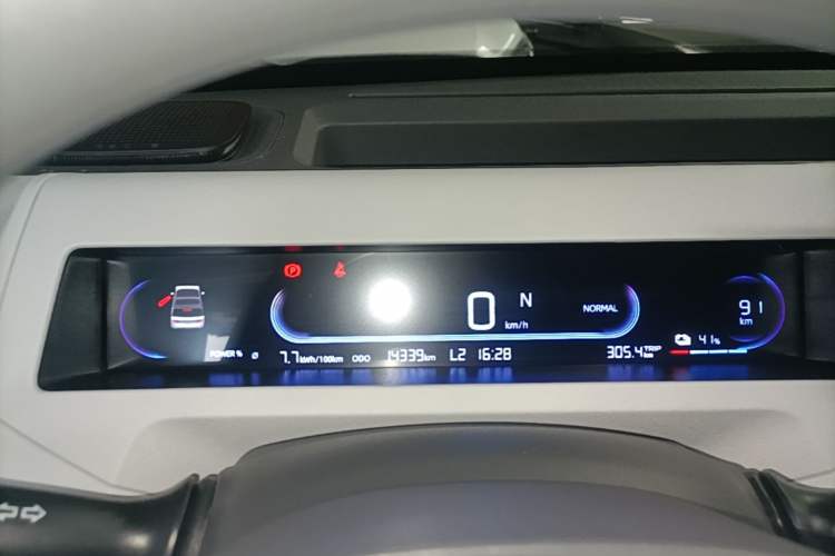 Used Geely Galaxy Panda 2024 Panda Mini 200km Endurance Bear Instrument Cluster