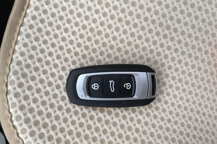 Used Geely Galaxy Panda 2024 200km Panda Rider Interior 1