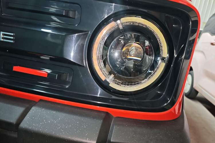Used Geely Galaxy Panda 2024 200km Panda Rider Left Front Headlight