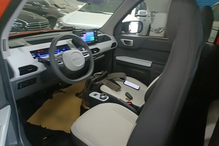 Used Geely Galaxy Panda 2024 Panda Mini 200km Endurance Bear Left Front Seat