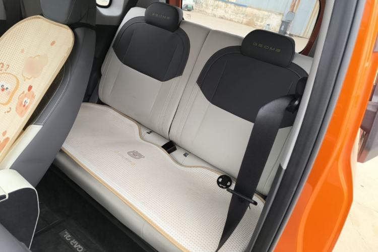Used Geely Galaxy Panda 2024 200km Panda Rider Left Rear Seat