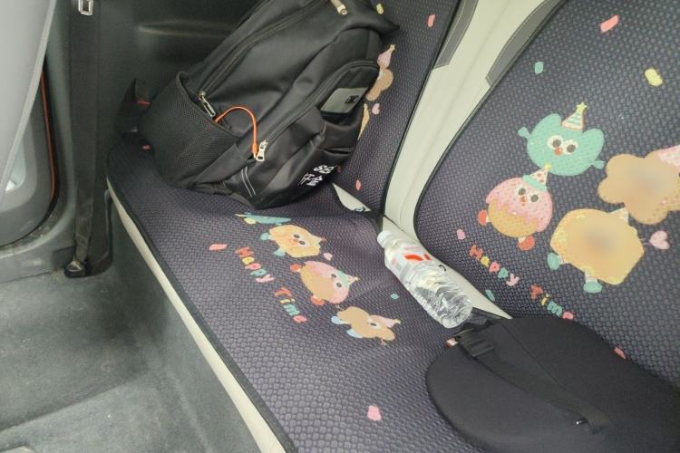 Used Geely Galaxy Panda 2024 200km Panda Rider Left Rear Seat