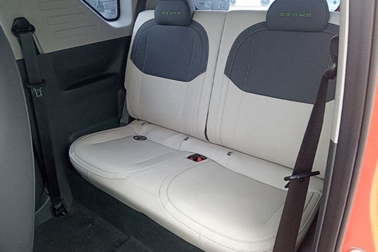 Used Geely Galaxy Panda 2024 200km Panda Rider Left Rear Seat
