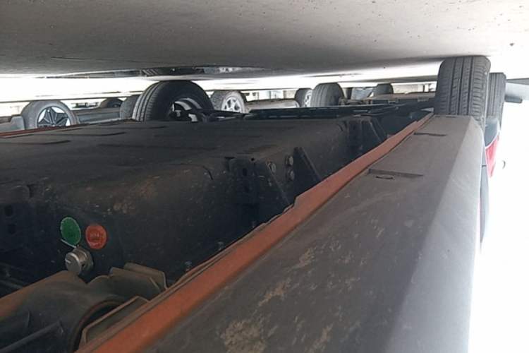 Used Geely Galaxy Panda 2024 200km Panda Rider Left Side Sill