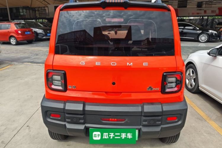 Used Geely Galaxy Panda 2024 200km Panda Rider Rear