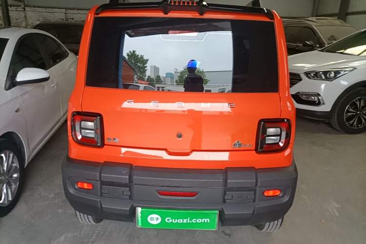 Used Geely Galaxy Panda 2024 Panda Mini 200km Endurance Bear Rear