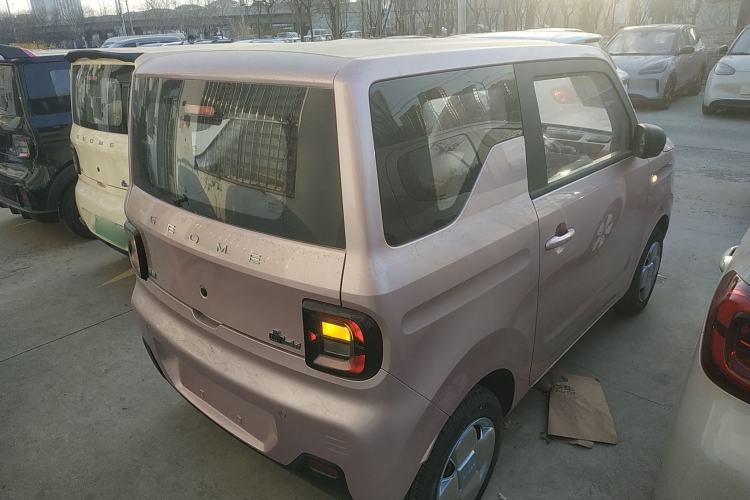 Used Geely Galaxy Panda 2024 Panda Mini 200km Endurance Bear Rear Right 45 Deg