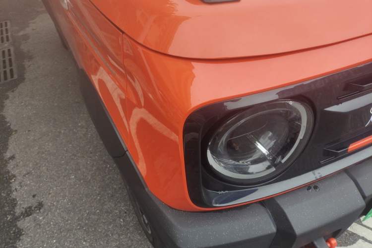 Used Geely Galaxy Panda 2024 200km Panda Rider Right Front Headlight