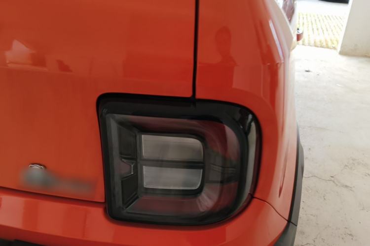 Used Geely Galaxy Panda 2024 200km Panda Rider Right Rear Taillight