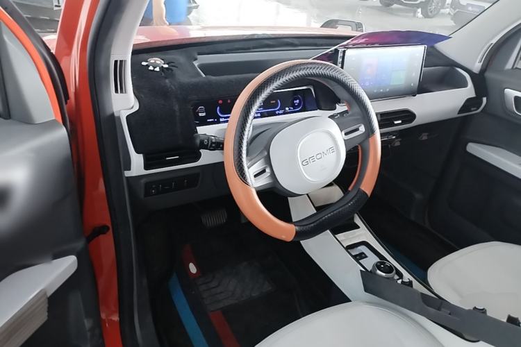 Used Geely Galaxy Panda 2024 200km Panda Rider Steering Wheel