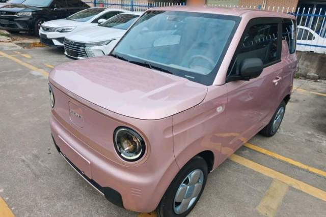 Used Geely Galaxy Panda 2024 Facelifted Panda Mini 200km Dragon Edition