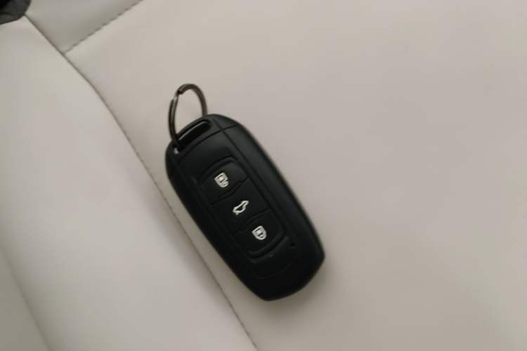 Used Geely Galaxy Panda 2024 200km Panda Rider Vehicle Key