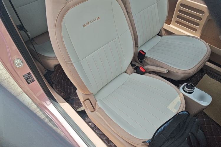 Used Geely Galaxy Panda 2024 Panda Mini 200km Longteng PRO Edition Right Front Seat