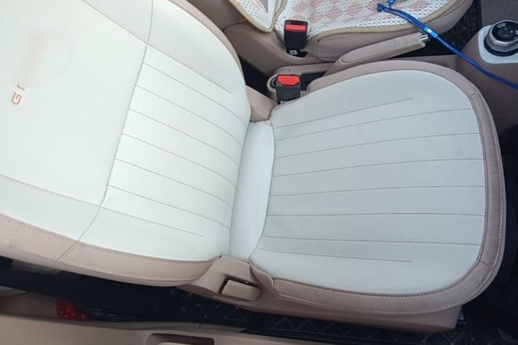 Used Geely Galaxy Panda 2024 Panda Mini 200km Endurance Bear Right Front Seat