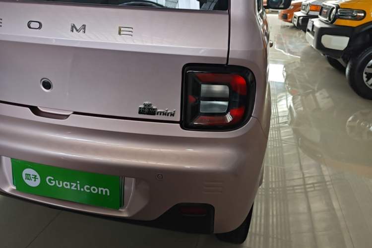 Used Geely Galaxy Panda 2024 Panda Mini 200km Longteng PRO Edition Right Rear Taillight