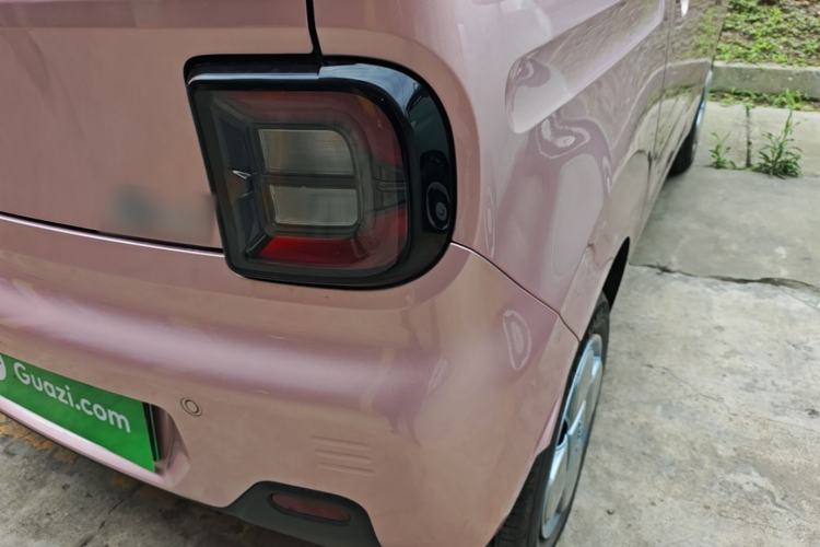 Used Geely Galaxy Panda 2024 Panda Mini 200km Endurance Bear Right Rear Taillight