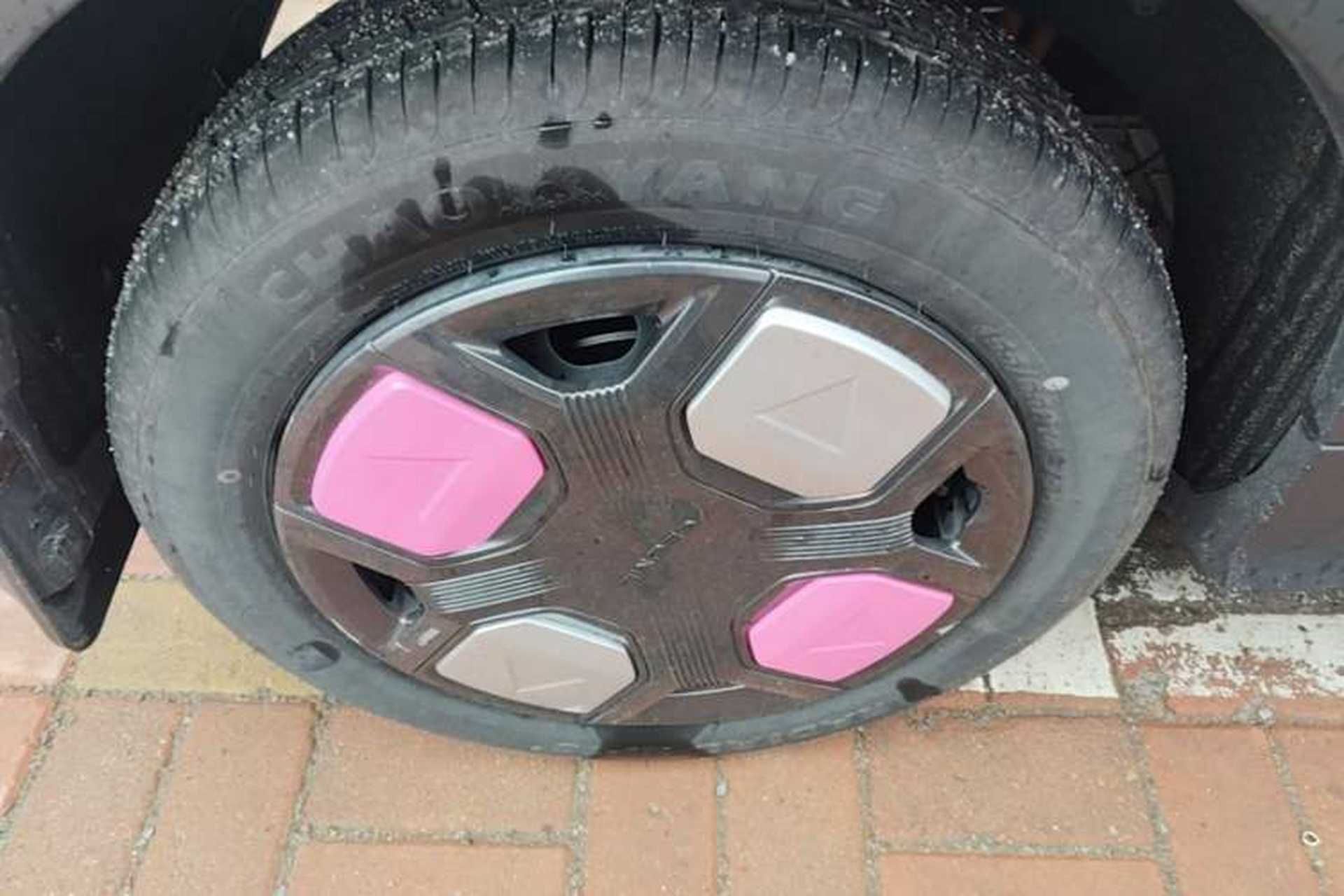 Used Geely Galaxy Panda 2024 200km Panda Kart Right Rear Wheel Hub