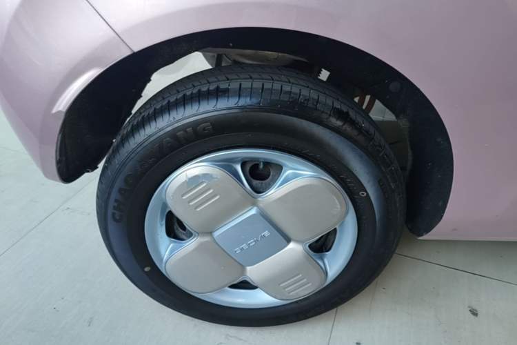 Used Geely Galaxy Panda 2024 Panda Mini 200km Endurance Bear Right Rear Wheel Hub
