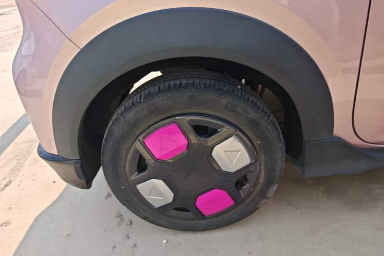 Used Geely Galaxy Panda 2024 200km Panda Kart Right Rear Wheel Hub