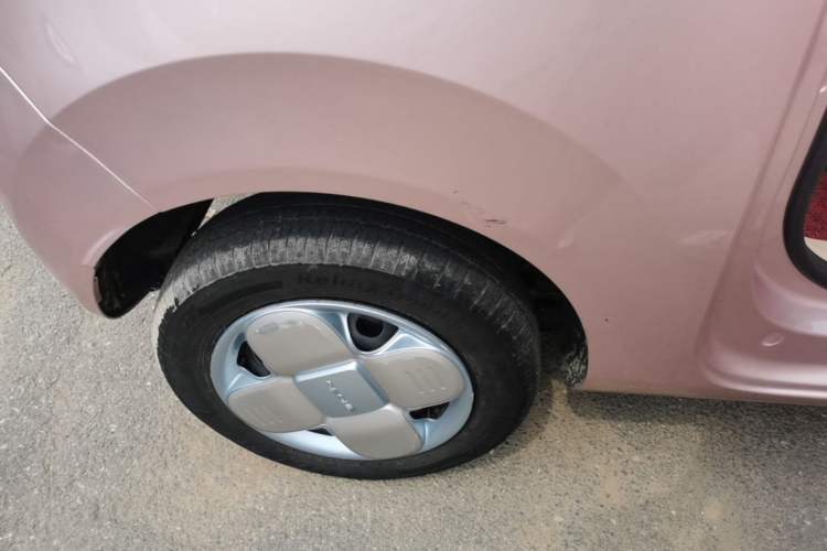 Used Geely Galaxy Panda 2024 Panda Mini 200km Endurance Bear Right Rear Wheel Hub