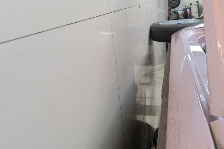 Used Geely Galaxy Panda 2024 Panda Mini 200km Endurance Bear Right Side Sill