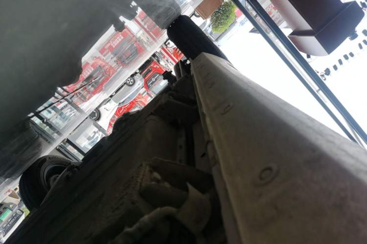 Used Geely Galaxy Panda 2024 Panda Mini 200km Endurance Bear Right Side Sill