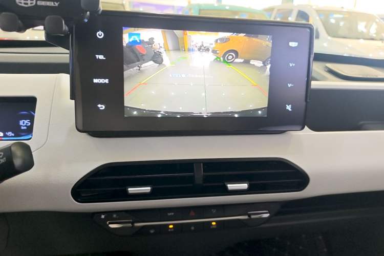 Used Geely Galaxy Panda 2024 200km Panda Kart Audio And AC Panel