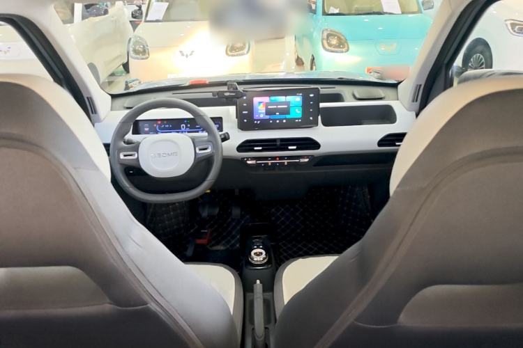 Used Geely Galaxy Panda 2024 200km Panda Kart Center Console