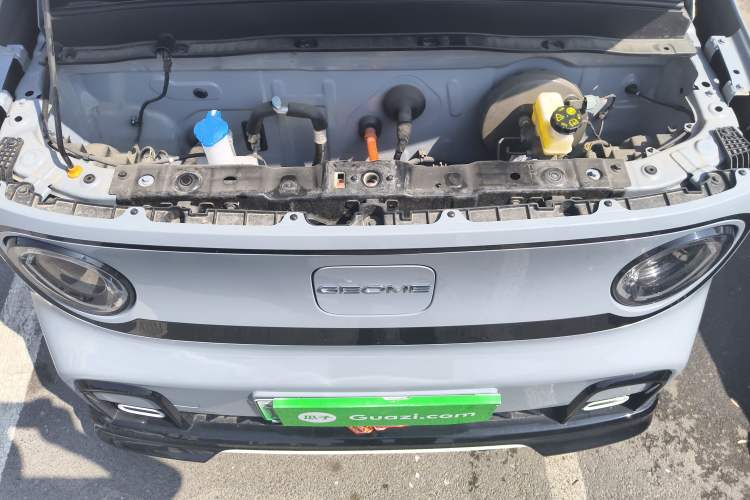 Used Geely Galaxy Panda 2024 200km Panda Kart Engine Bay