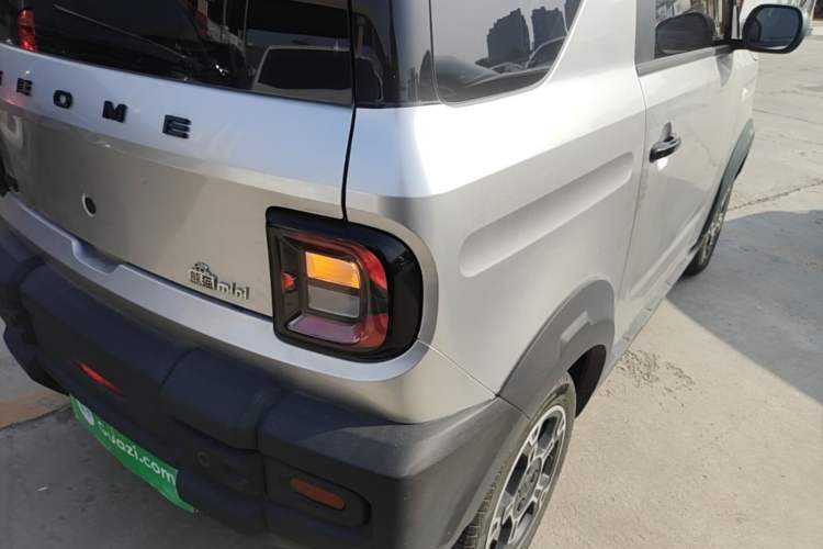 Used Geely Galaxy Panda 2024 200km Panda Rider Exterior 3