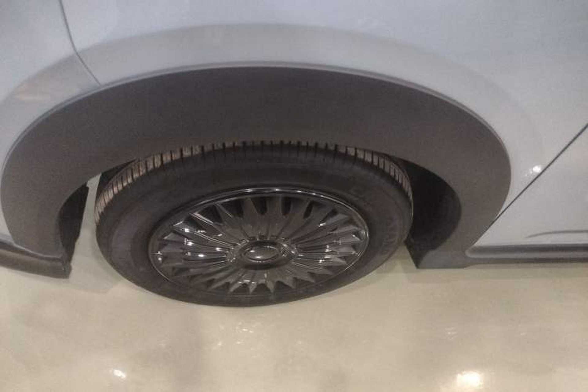 Used Geely Galaxy Panda 2024 200km Panda Kart Exterior 7