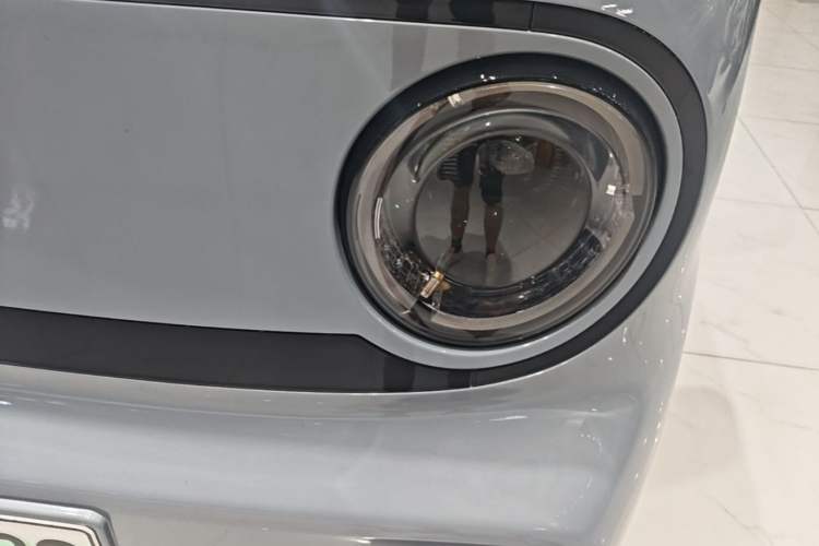 Used Geely Galaxy Panda 2024 200km Panda Kart Left Front Headlight