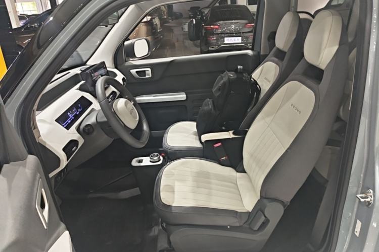 Used Geely Galaxy Panda 2024 200km Panda Kart Left Front Seat