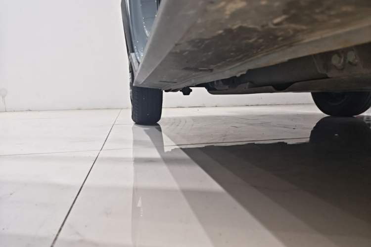Used Geely Galaxy Panda 2024 200km Panda Kart Right Side Sill