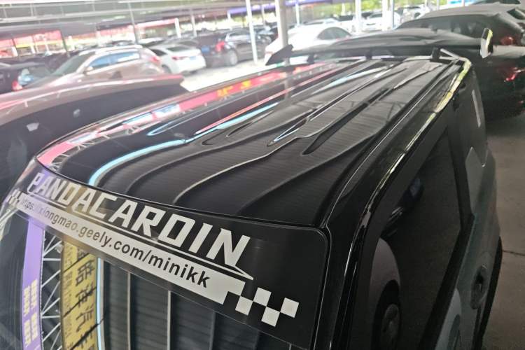 Used Geely Galaxy Panda 2024 200km Panda Kart Roof