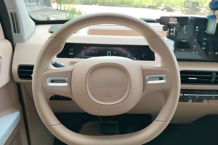 Used Geely Galaxy Panda 2024 200km Panda Kart Steering Wheel
