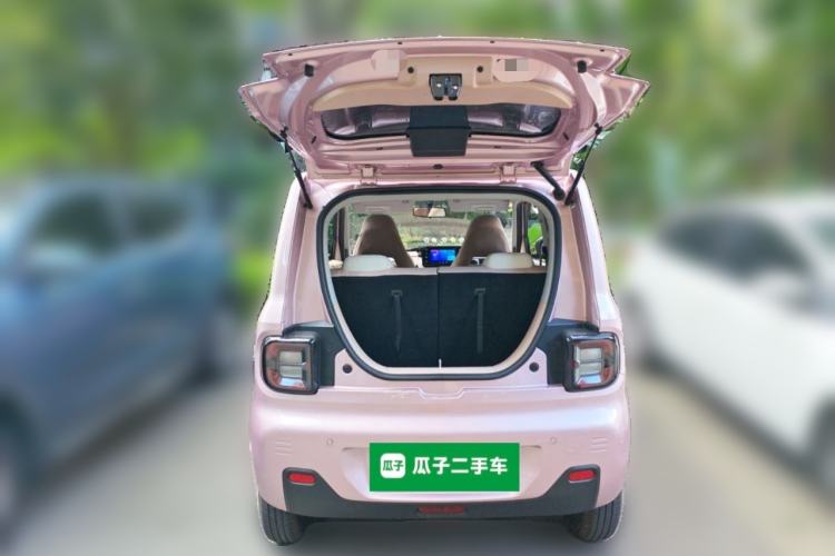 Used Geely Galaxy Panda 2024 Panda Mini 200km Endurance Bear Trunk