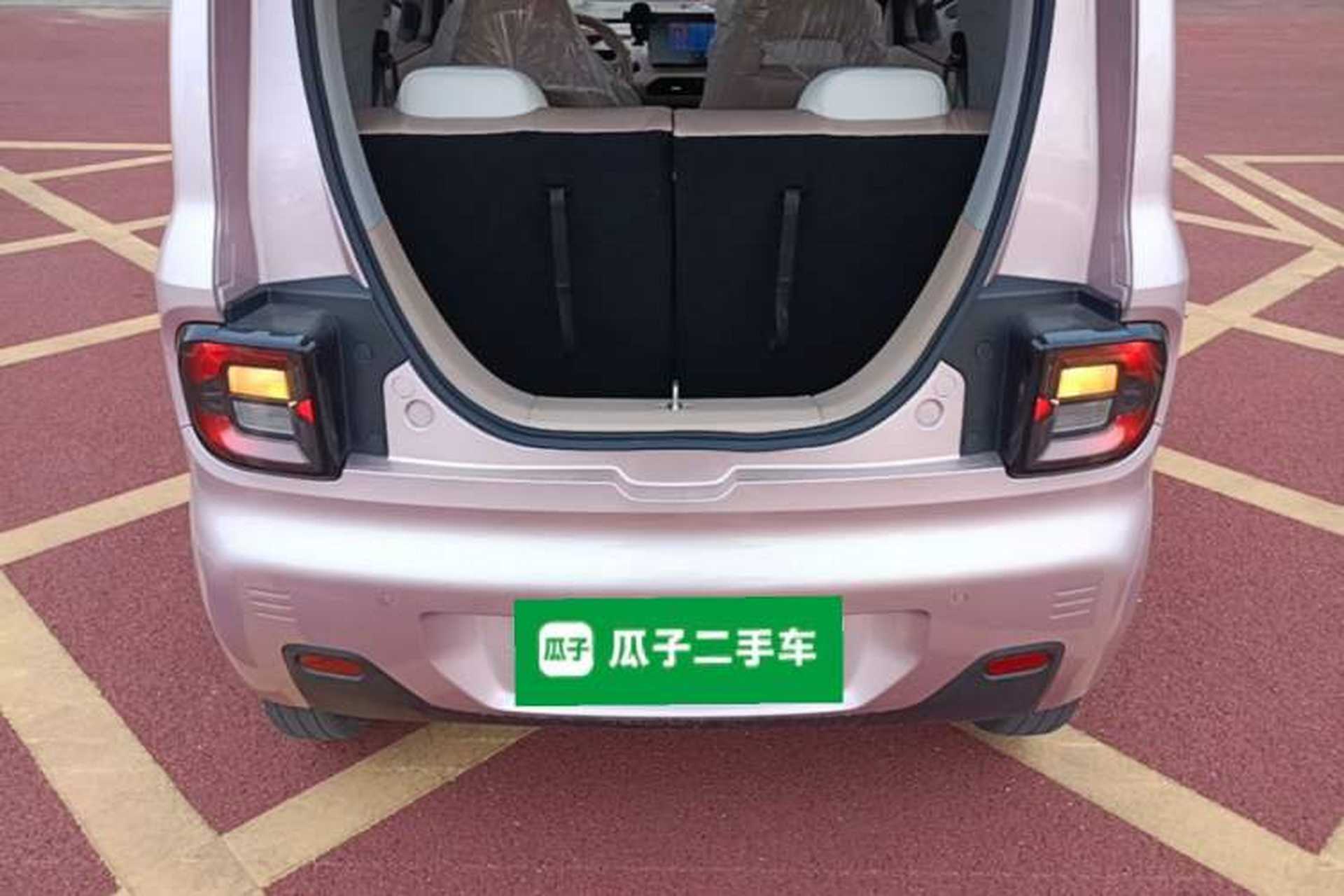 Used Geely Galaxy Panda 2024 Panda Mini 200km Endurance Bear Trunk