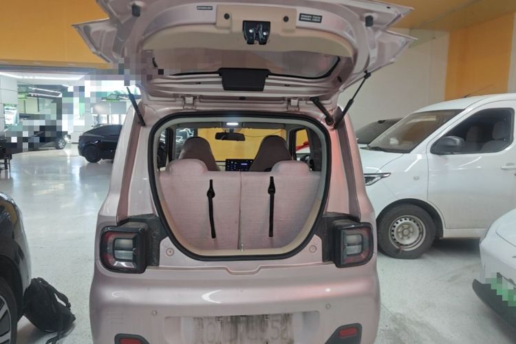 Used Geely Galaxy Panda 2024 Panda Mini 200km Endurance Bear Trunk