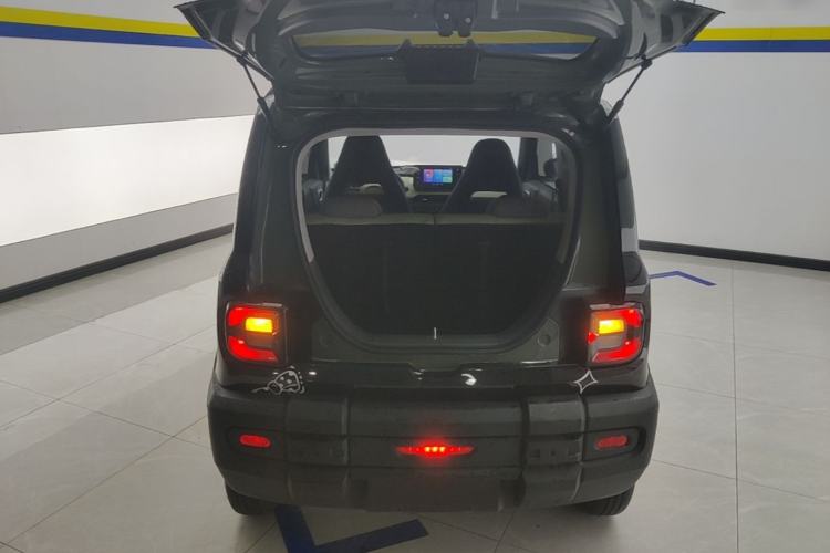 Used Geely Galaxy Panda 2024 200km Panda Rider Trunk