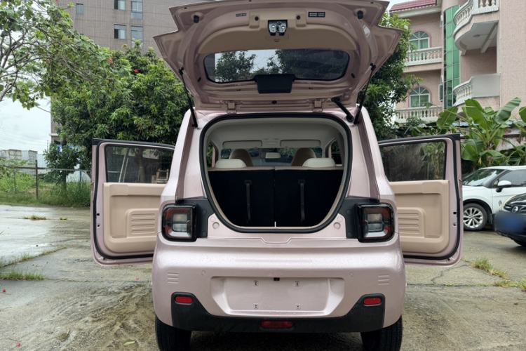 Used Geely Galaxy Panda 2024 Panda Mini 200km Dragon Edition Trunk