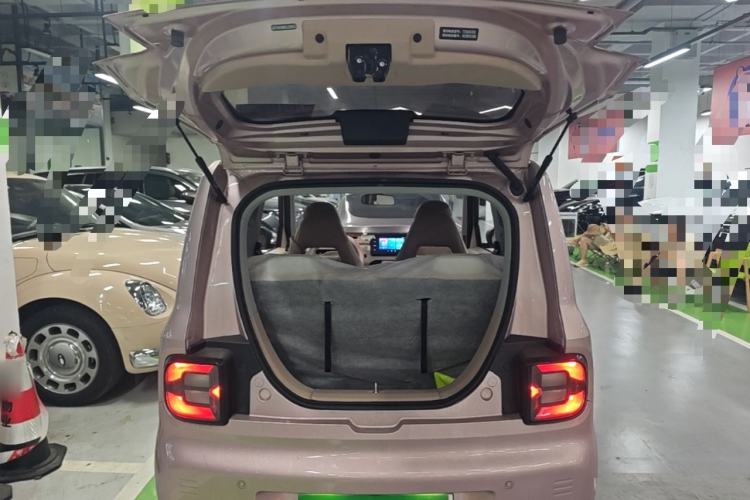 Used Geely Galaxy Panda 2024 Panda Mini 200km Endurance Bear Trunk