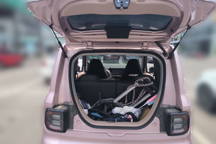Used Geely Galaxy Panda 2024 Panda Mini 200km Endurance Bear Trunk