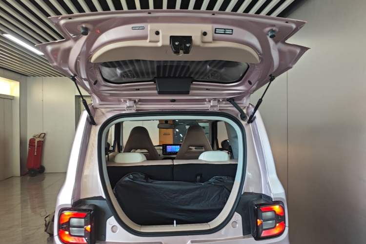 Used Geely Galaxy Panda 2024 Panda Mini 200km Longteng PRO Edition Trunk