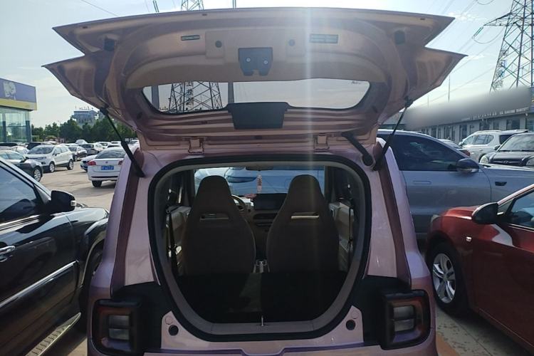 Used Geely Galaxy Panda 2024 Panda Mini 200km Endurance Bear Trunk