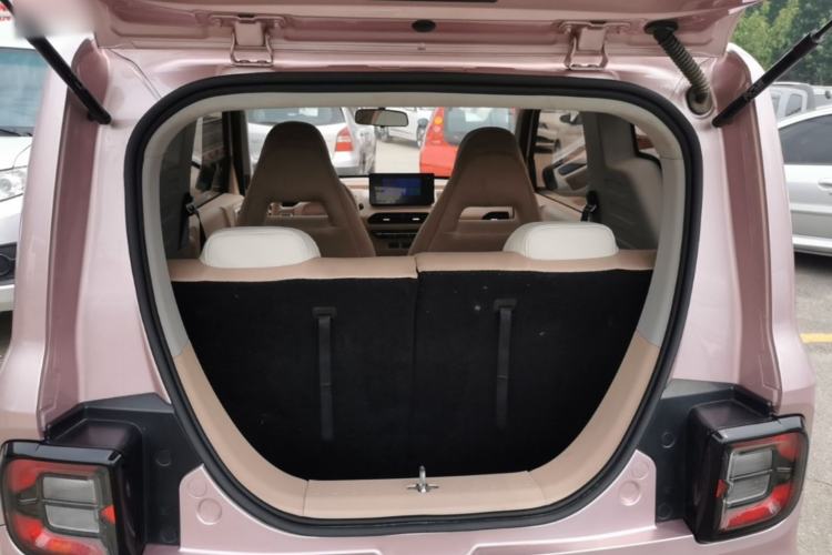 Used Geely Galaxy Panda 2024 Panda Mini 200km Endurance Bear Trunk